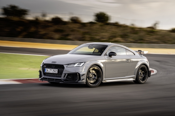  Audi TT RS Coupé iconic edition (until 2023)