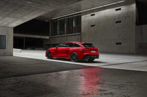 The new Audi RS 5 Avant