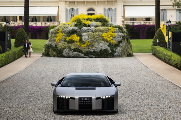 Audi presents its first supercar with a high-performance hybrid powertrain
