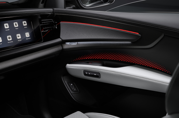 Audi Q9 - interior