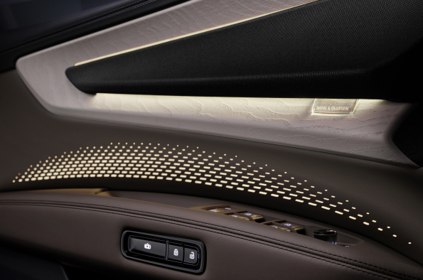 Audi Q9 - interior