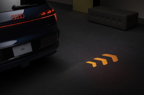Audi Q9 - on location